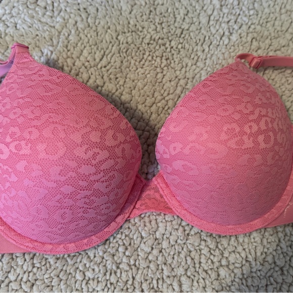 Victoria’s Secret Pink push up bra - Picture 5 of 5
